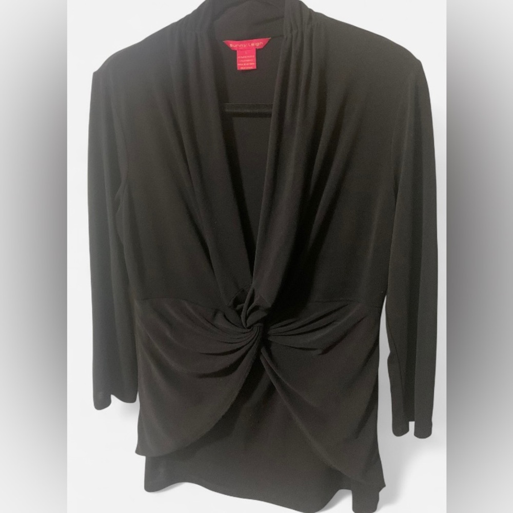 Sunny Leigh Black Quarter Length Draped Top